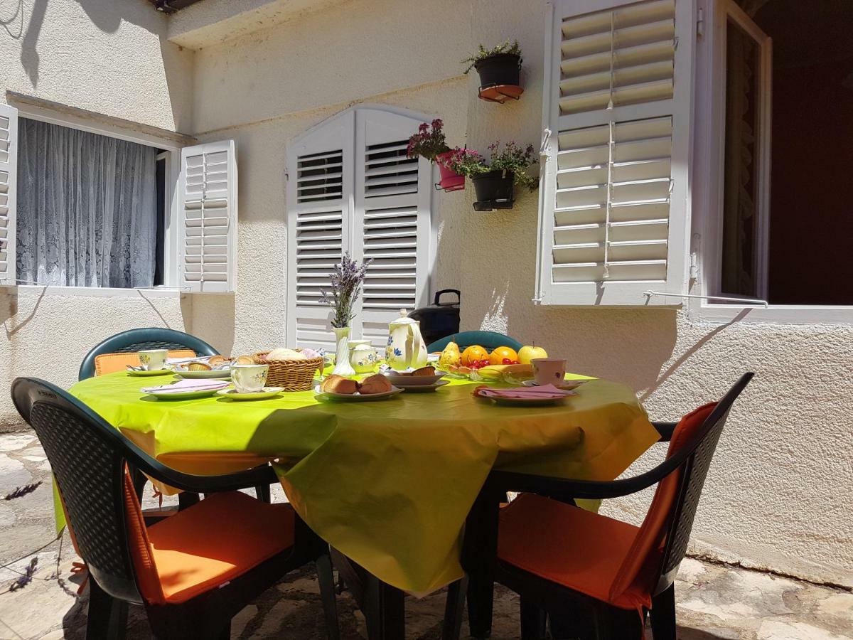 Apartments Guberina Šibenik Eksteriør billede
